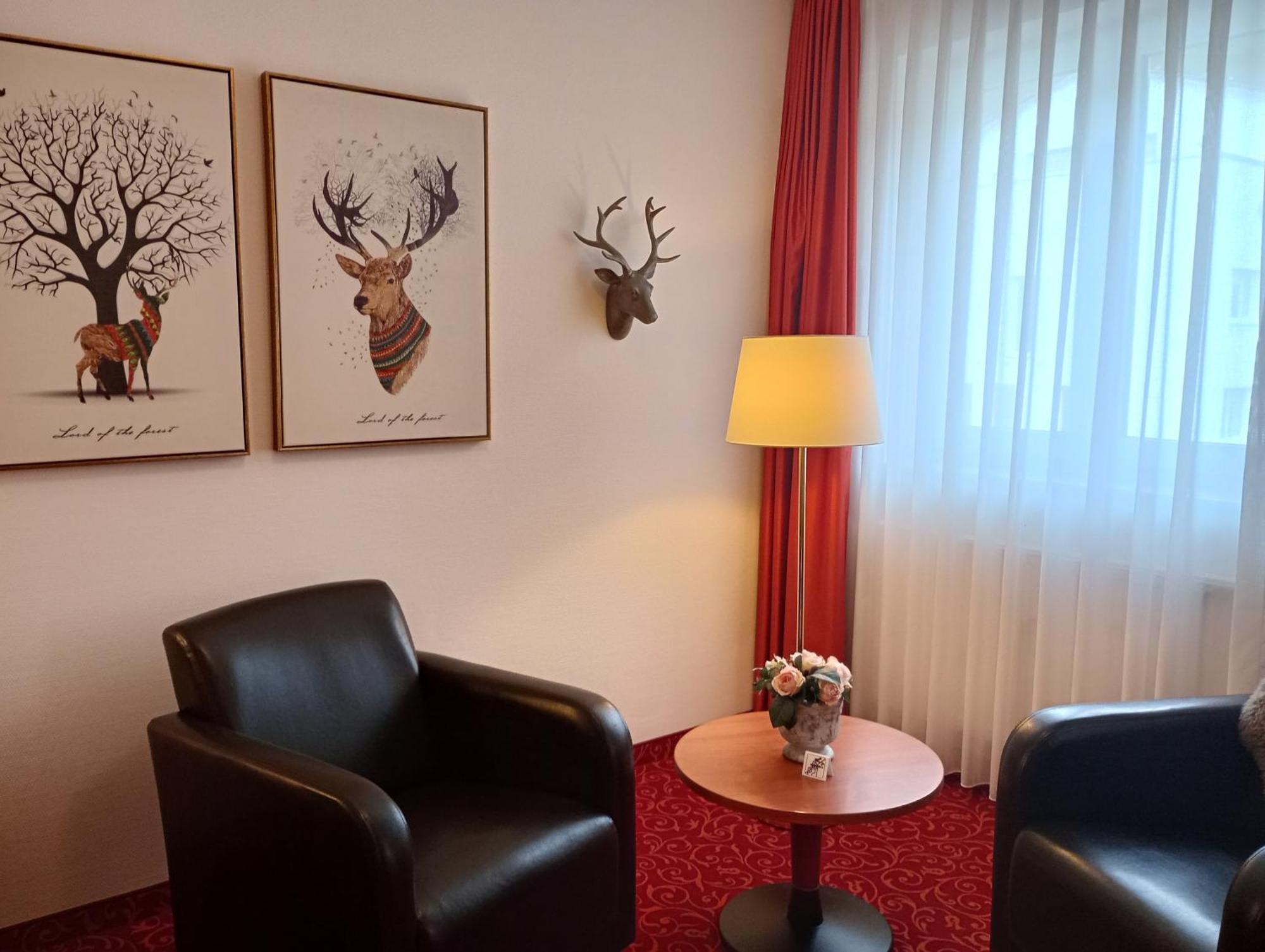 Hotel Alexa Бад Мергентхайм Стая снимка